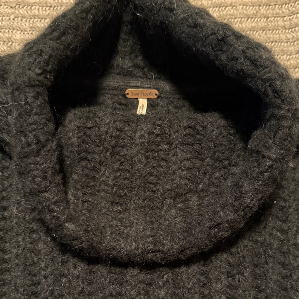 Free People Midnight Black Turtleneck Sweater- SIZE SMALL! - Picture 2 of 5